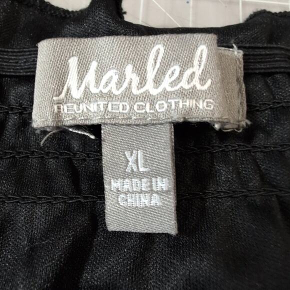 Marled Reunited black lace off-the-shoulder blouse, size XL - Picture 4 of 9